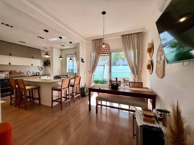 #2 - Apartamento para Venda em Florianópolis - SC - 2