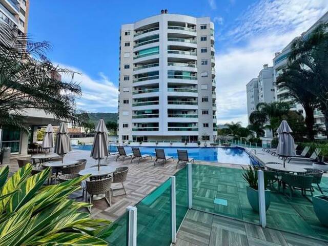 #15 - Apartamento para Venda em Florianópolis - SC